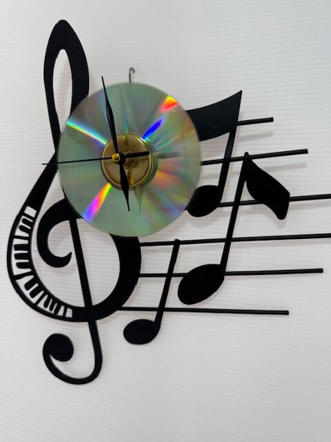 MUSICAL WALL CLOCK
