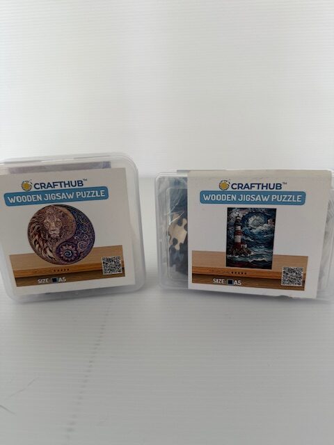 SMALL WOODEN JIGSAW PUZZLES - Lion - lighthouse